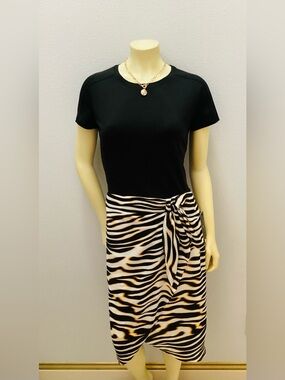 Worthington Black, Brown & White Zebra-Print pencil skirt.